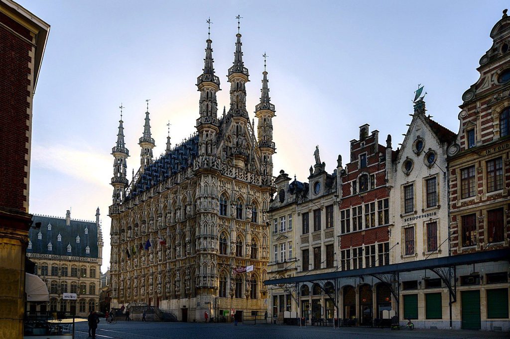 minibus huren Leuven België
